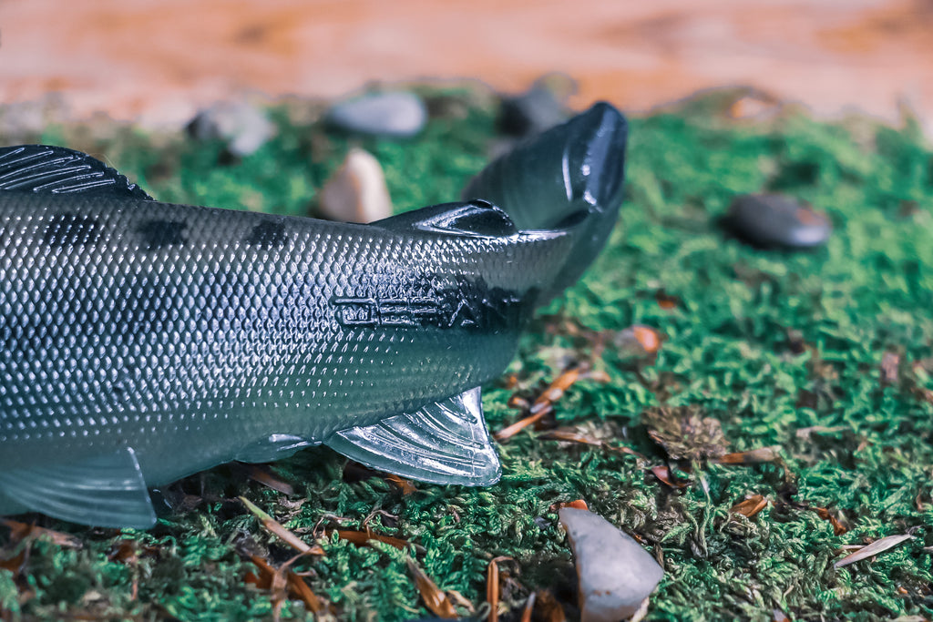 DEFIANT 210 8.25" Swimbait Ghost Black Bass