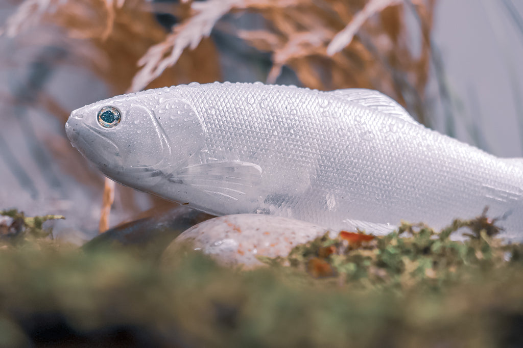 DEFIANT 210 8.25" Swimbait Ghost Pearl White